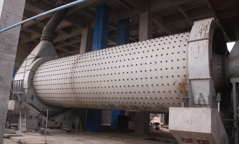 水泥球磨機(熟料)：干濕法 多規(guī)格 低耗高產(chǎn)