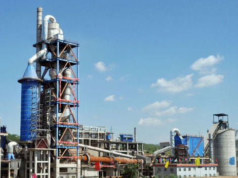 在水泥工程設(shè)計中，如何確保生產(chǎn)過程的安全性？